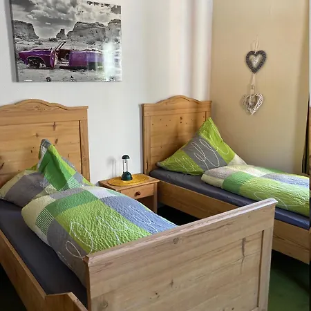 Penzion Retreat & Gruppenunterkunft Im Yogahaus Mit Garten & Kamin Weismain